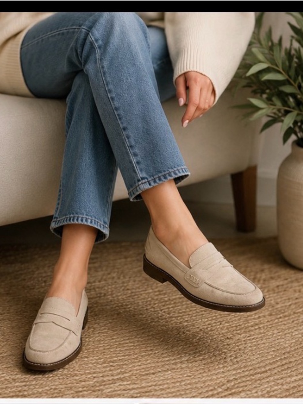 Anne Klein Emmylou Women’s Suede Penny Loafers Beige Cream Size 6M Classic
